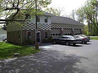 43 Mengle St, Pottsville, PA 17901