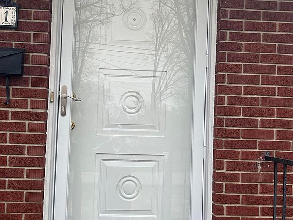2nd image of 3111 Pamela Way