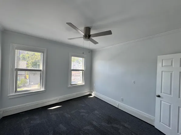 24 Pamrapo Avenue image 9 of 40