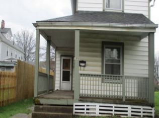 532 W Hopocan Ave, Barberton, OH 44203