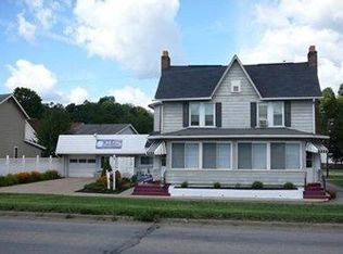 208 Railroad Ave, Apollo, PA 15613