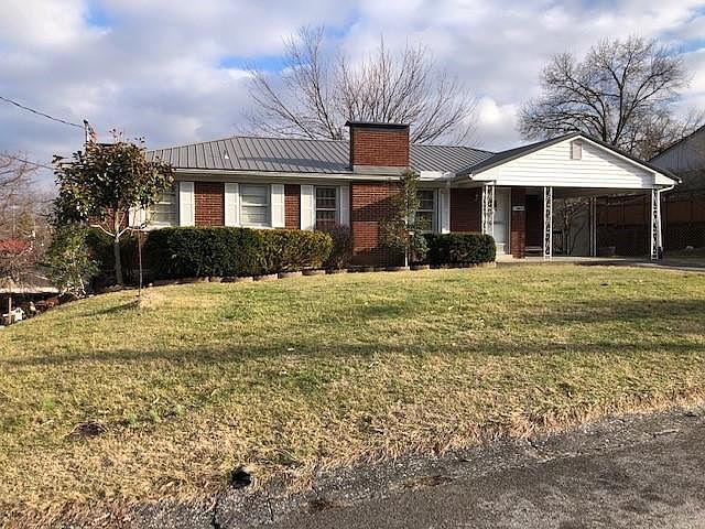 1st image of 409 Clay Dr
