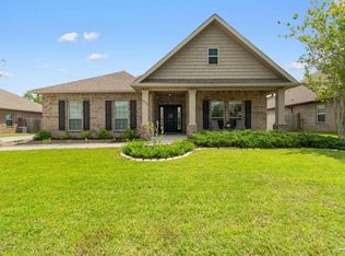 4633 Dupont Cir, Pace, FL 32571