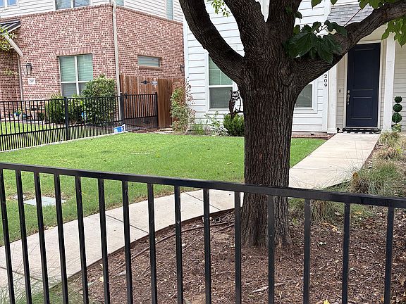 2nd image of 209 Athenia Dr