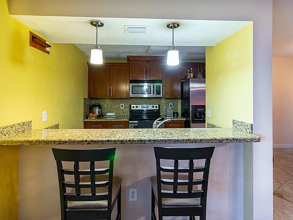 5th image of 7165 NW 186th St APT A305