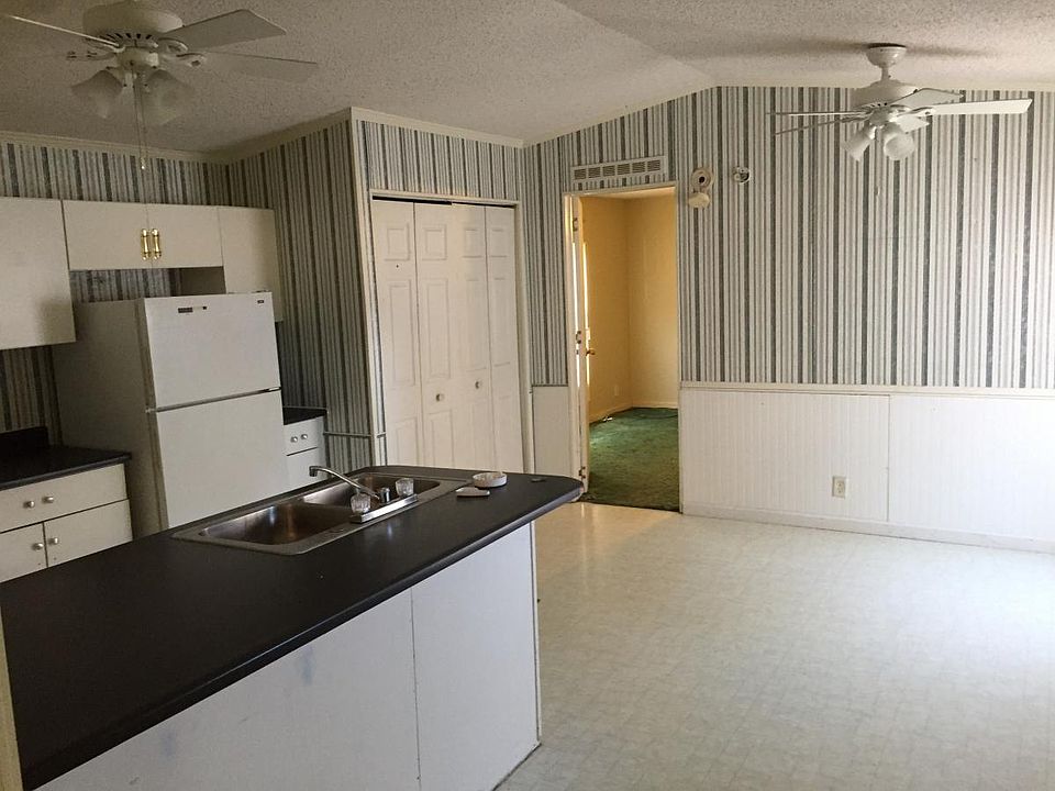 2nd image of 208 Mallard Pointe Rd