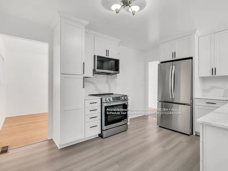 5945 Girvin Dr — Photo 4