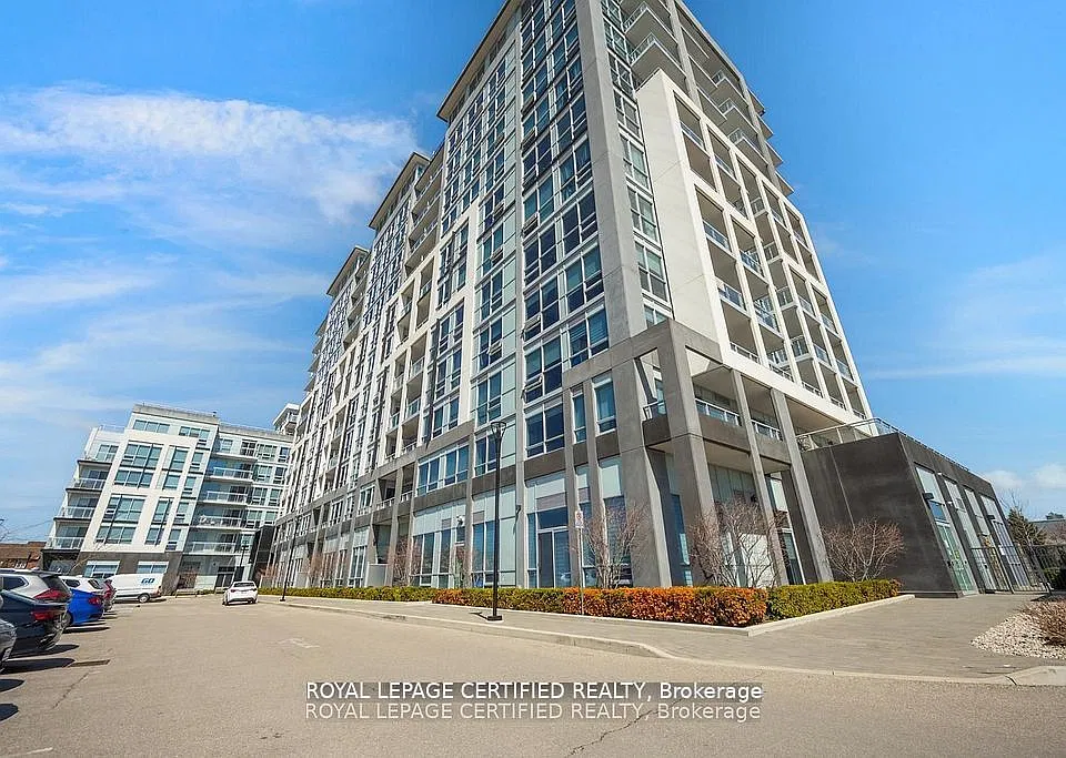 1050 Main St E #114