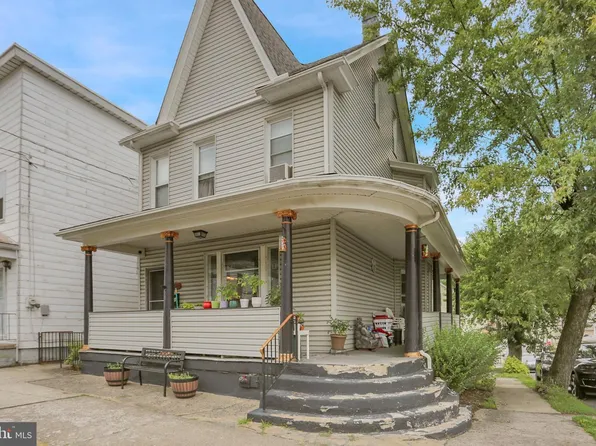 201 W Abbott St, Lansford, PA 18232