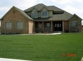 6767 Deer Creek Ct, Winfield, IN 46307