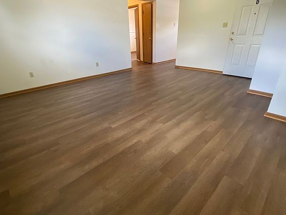 2nd image of 417 Creach Dr #2B-1BA-900SQFT