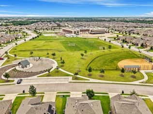 906 Silverbell St, Princeton, TX 75407