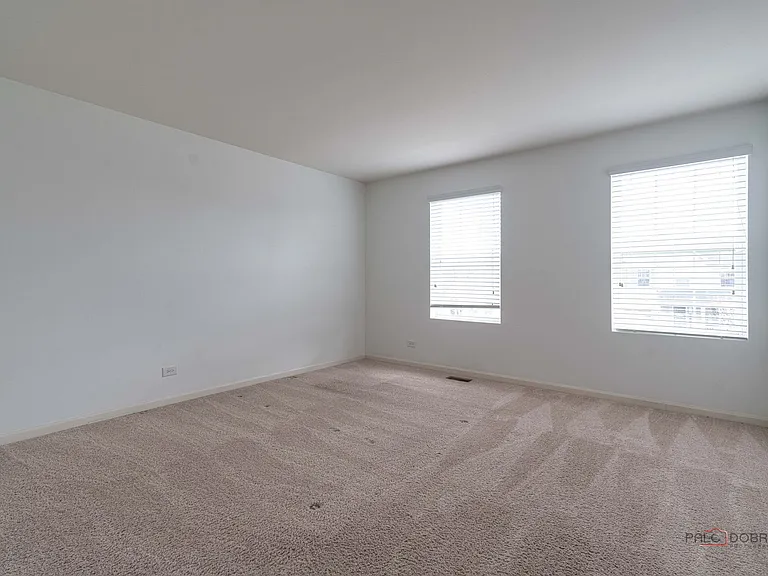 202 Minuet Cir — Photo 29