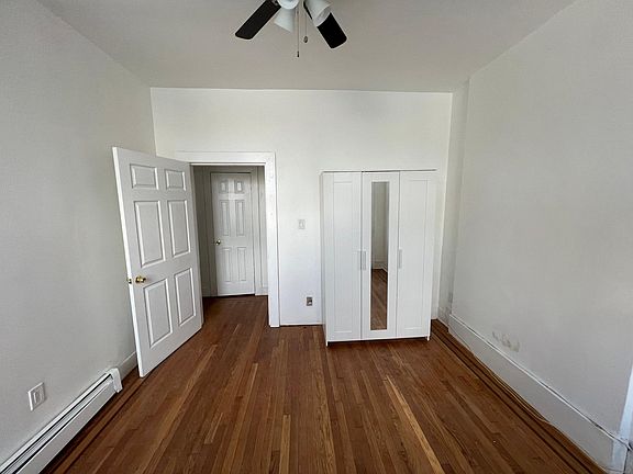 2nd image of 634 Newark Ave Floor 1