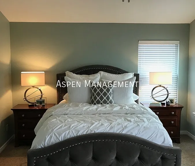 4941 Yates Ct — Photo 11