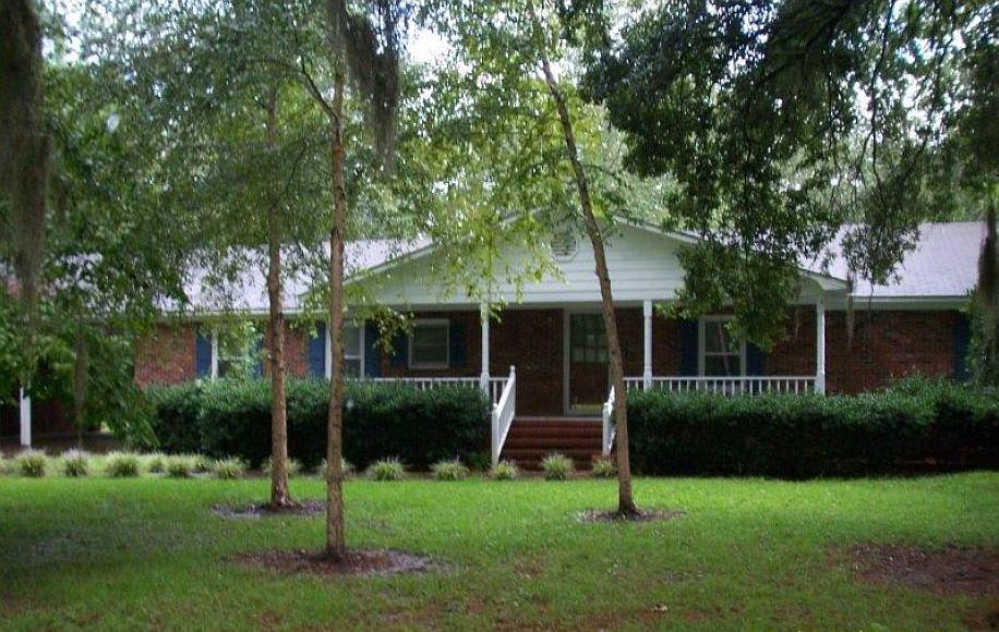 2nd image of 257 Senior Rd