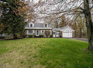 92 Hackett Ave, Albany, NY 12205