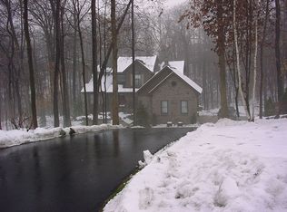 8129 High Point Trl, White Lake, MI
