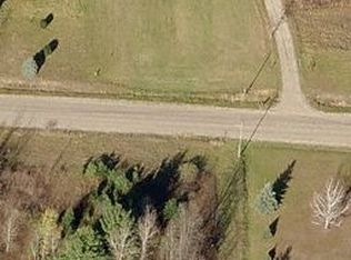 6324 Ravenswood Rd, Smiths Creek, MI 48074