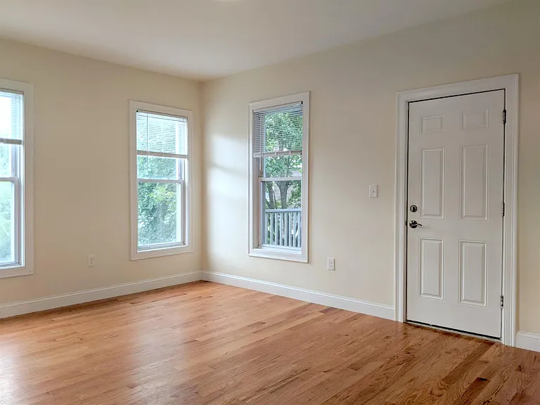 23 Thorndike St #1 — Photo 16