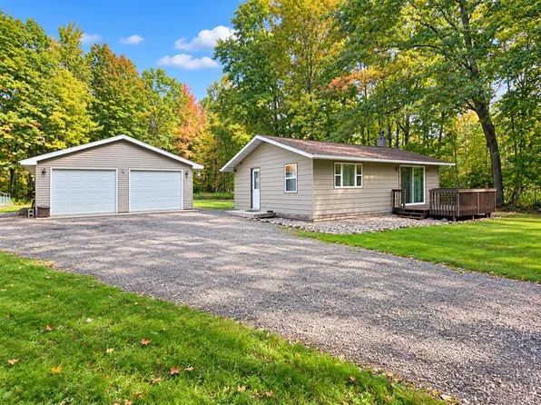 6808 W Woodland Lane, Ladysmith, WI 54848