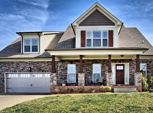 106 Parkland Cir, Clarksville, TN 37043