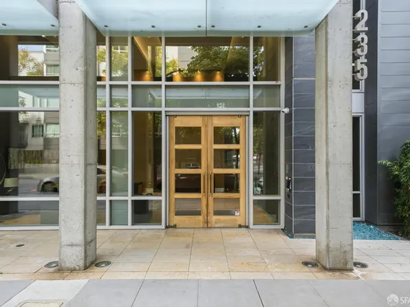 235 Berry St APT 115, San Francisco, CA 94158