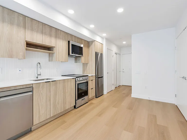 1490 W 32nd Ave — Photo 28