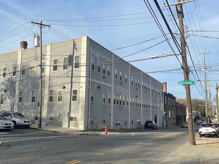 4700 Stenton Ave. — Photo 1