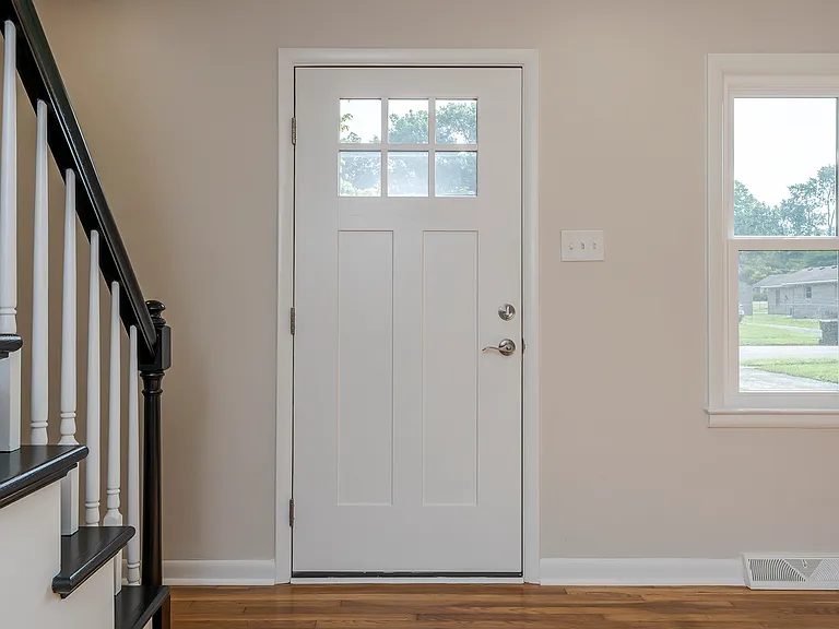 1022 Della Dr — Photo 5