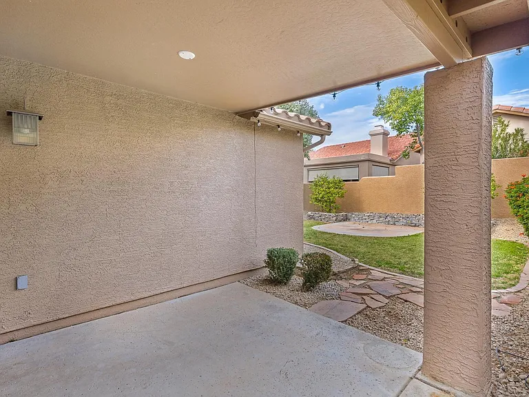 7362 E Hanover Way — Photo 29
