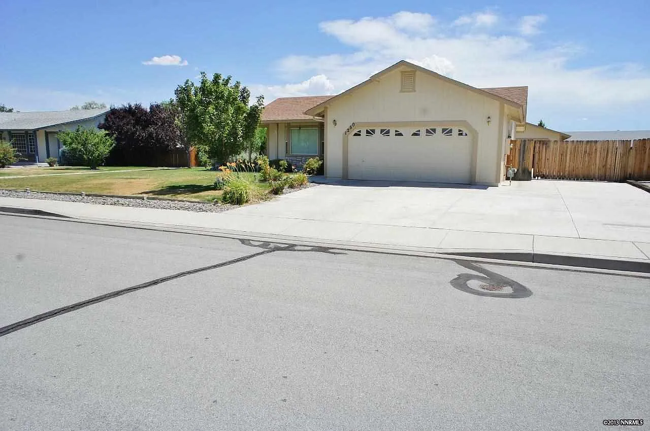 1250 Longspur Way photo 1