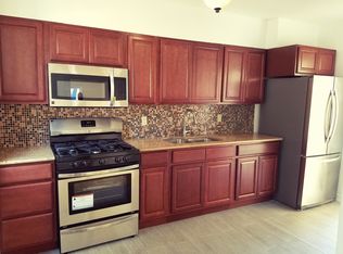 324 7th St, Jersey City, NJ 07302