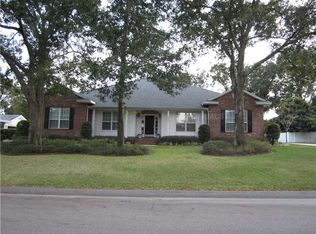 1037 Candlewood Dr, Lakeland, FL 33813