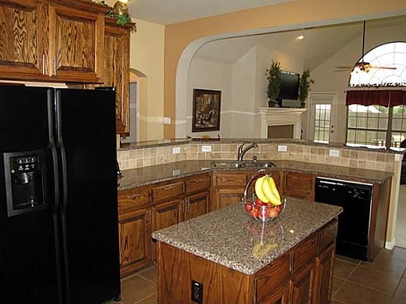 5th image of 2468 Yuma Dr