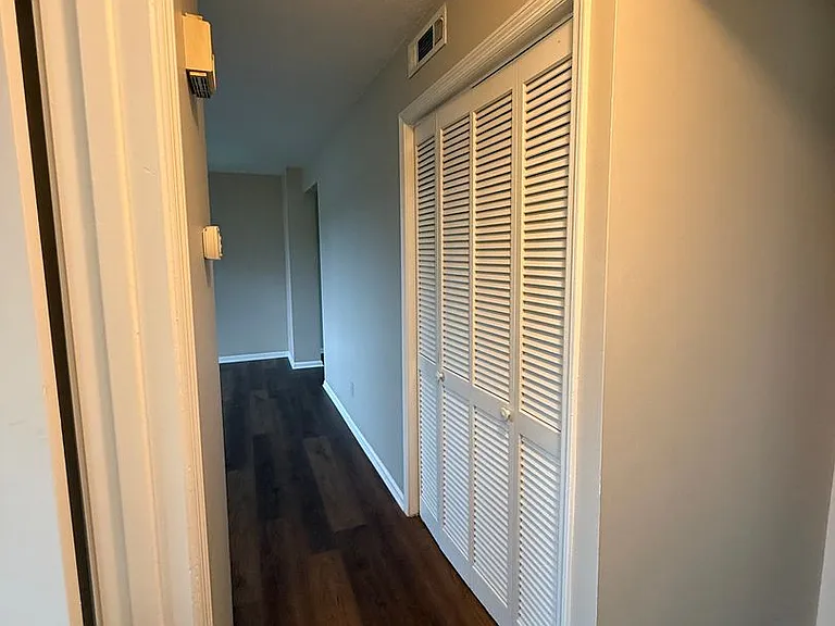 205 Glenwood Ln #1 — Photo 12