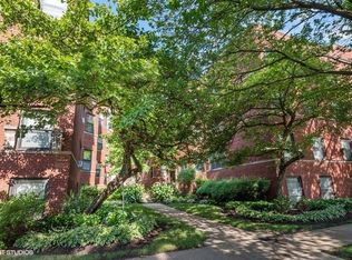 526 Sheridan Rd APT 2A, Evanston, IL 60202