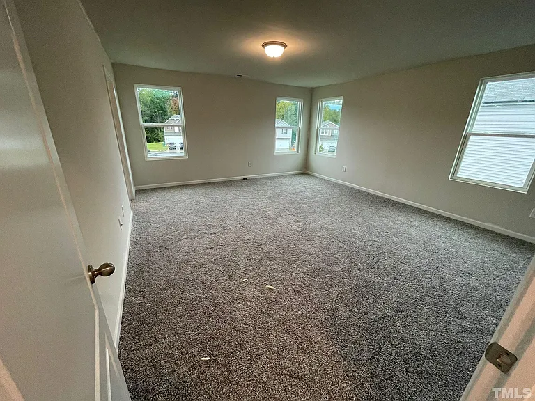 216 Watauga Lake Dr — Photo 10