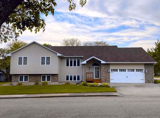 715 N Central Ave, Pierre, SD 57501