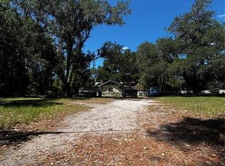7027 Charles Humphrey Rd, Plant City, FL 33565