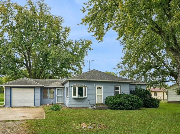 715 W High St, Colfax, IA 50054