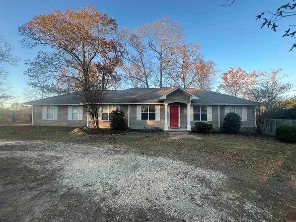 126 Oaklawn Cir, Little Rock, AR 72206