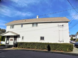 632 Sherwood Ave, Dunmore, PA 18512