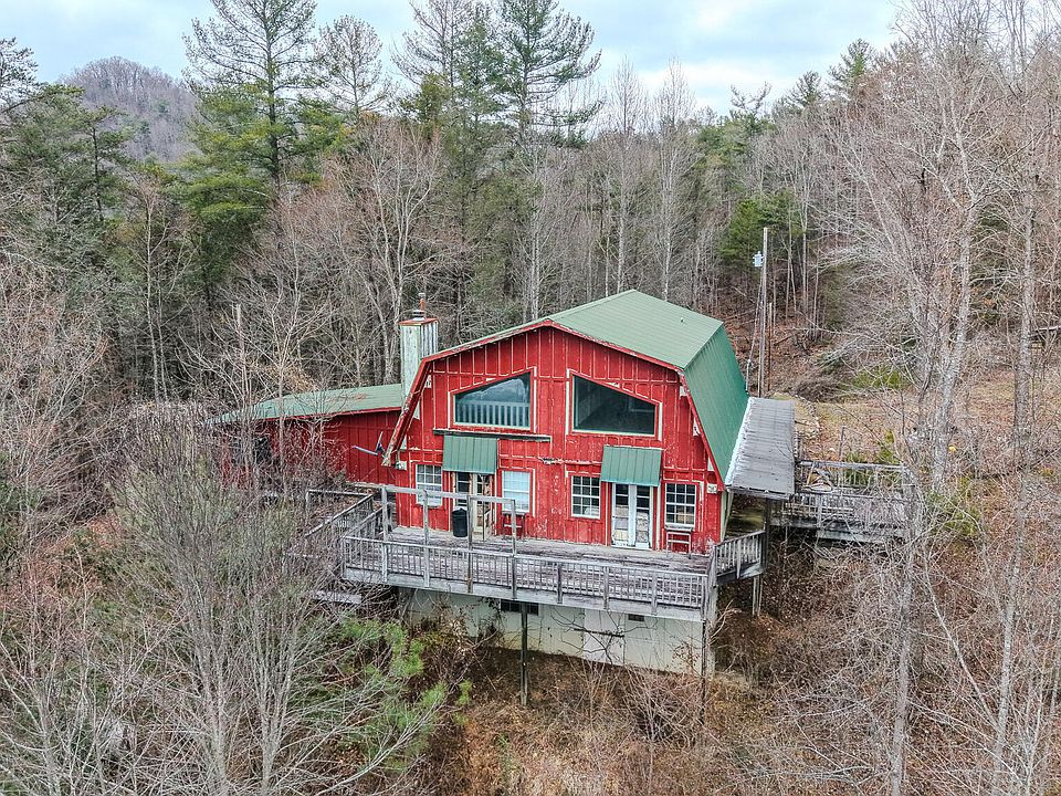 13th image of this home