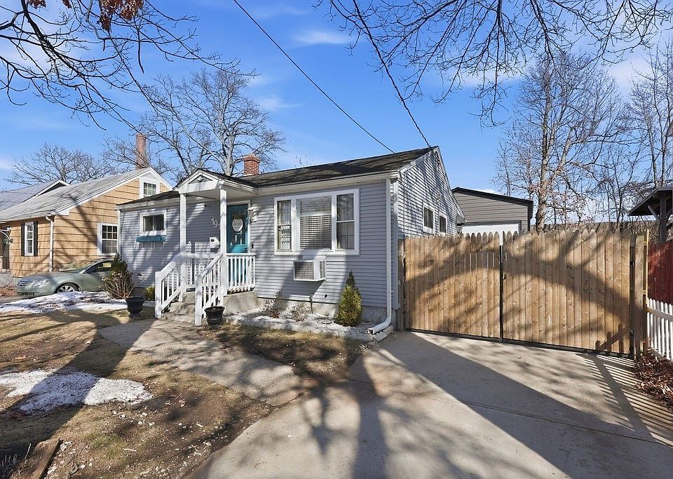 1st image of 191 Monrovia St