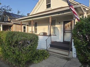 820 Oliver Ave, Aurora, IL 60506