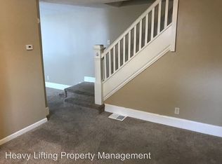 363 Pine St, Harrisburg, PA 17113