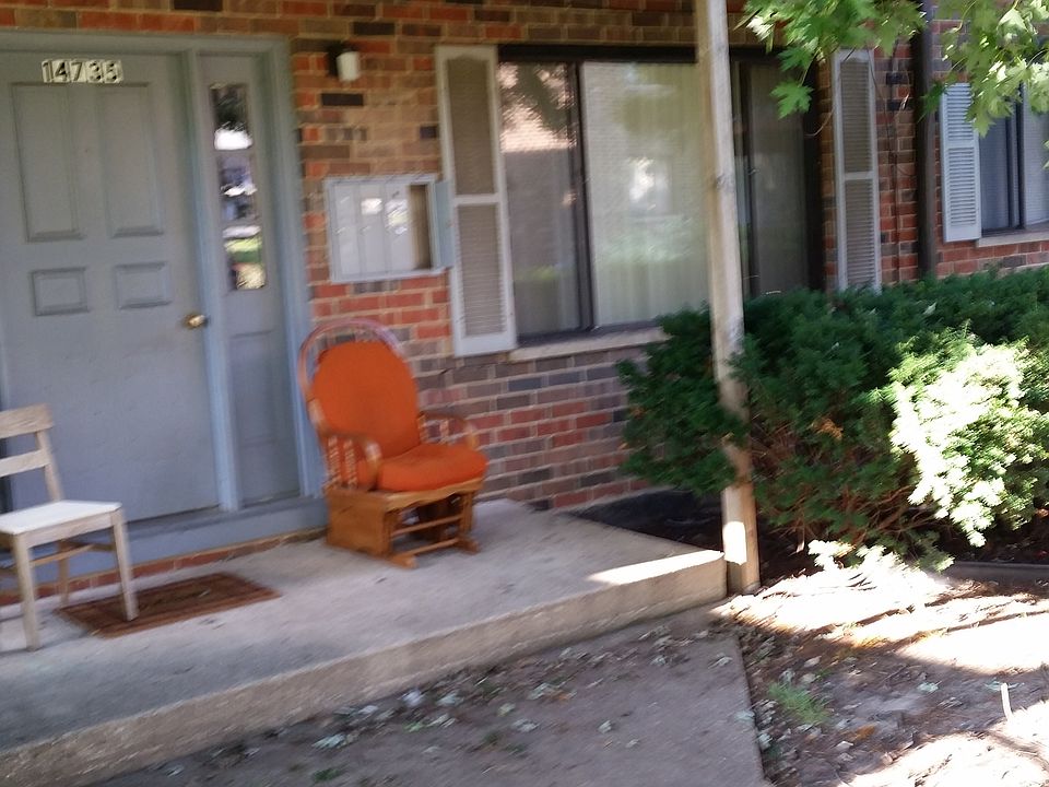 2nd image of 14735 Kilpatrick Ave APT 1E