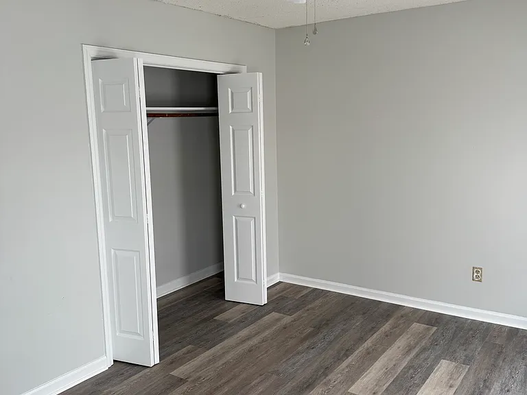 108 Concord Dr #B — Photo 16