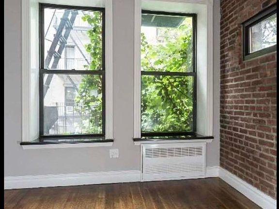 3rd image of 319 W 16th St #5W